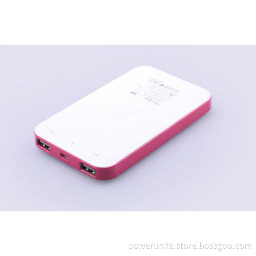Dual USB port Li-Polymer battery cell mobile power bank with 8,000mAh capacity